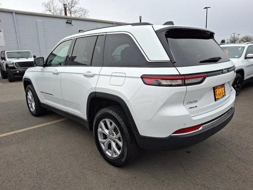 2022 Jeep Grand Cherokee Limited X