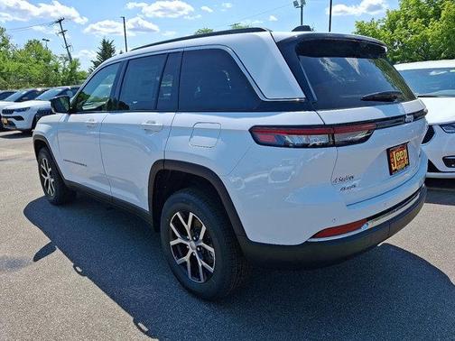 2025 Jeep Grand Cherokee Limited X