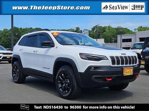 Bright White Clearcoat 2022 Jeep Cherokee Trailhawk