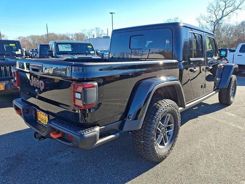 Black Clearcoat 2026 Jeep Gladiator Mojave X 4x4
