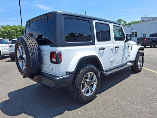 2022 Jeep Wrangler Unlimited Sahara