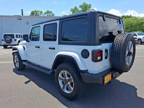 2022 Jeep Wrangler Unlimited Sahara
