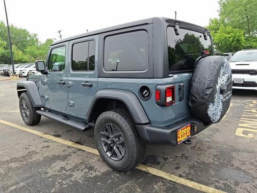 2025 Jeep Wrangler Sport S