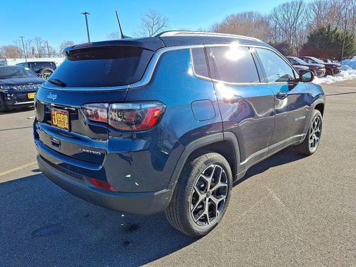 Fathom Blue Pearl Coat 2026 Jeep Compass Limited