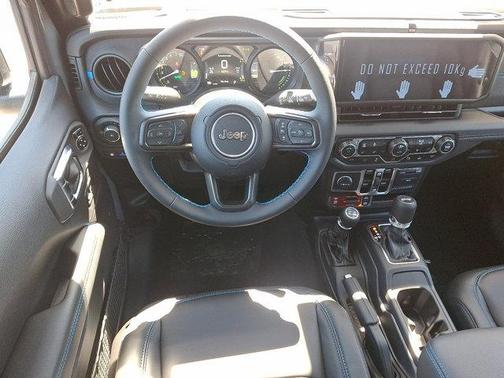 2025 Jeep Wrangler 4xe Rubicon X