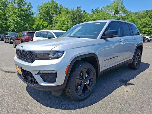 2025 Jeep Grand Cherokee Limited X