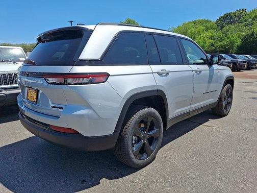 2025 Jeep Grand Cherokee Limited X