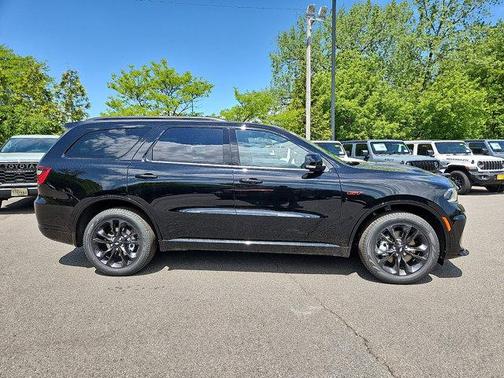 DB Black Clearcoat 2026 Dodge Durango GT Plus