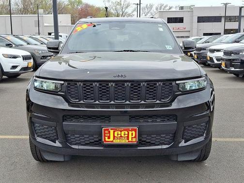 2023 Jeep Grand Cherokee L Altitude