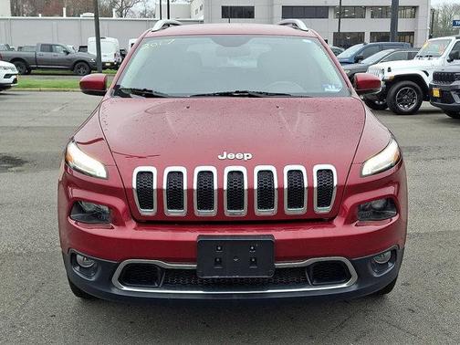 Deep Cherry Red Crystal Pearlcoat 2017 Jeep Cherokee Limited