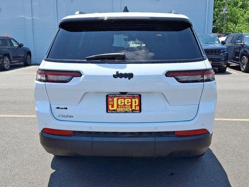 2024 Jeep Grand Cherokee L Altitude