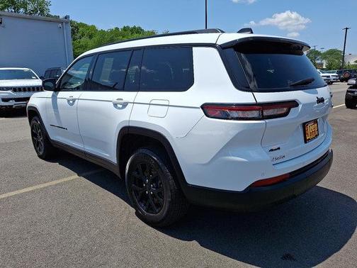 2024 Jeep Grand Cherokee L Altitude