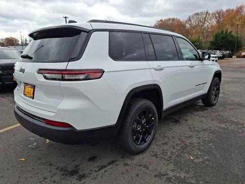 2025 Jeep Grand Cherokee L Altitude