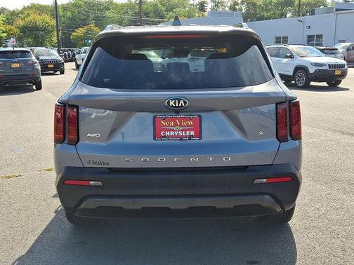 2021 Kia Sorento S