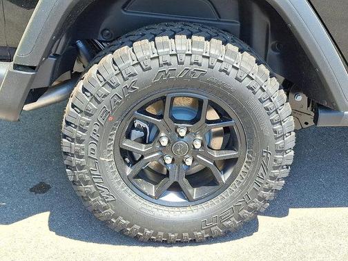Black Clearcoat 2026 Jeep Wrangler Willys