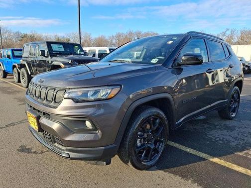 2022 Jeep Compass Latitude