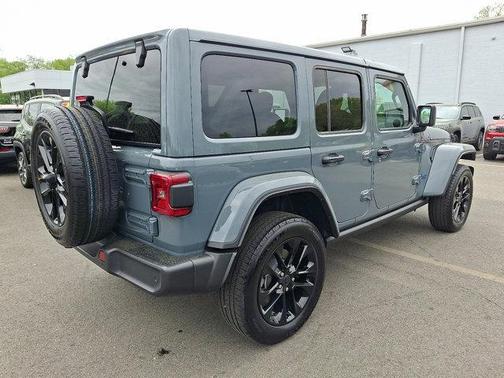 Anvil Clearcoat 2025 Jeep Wrangler 4xe Sahara