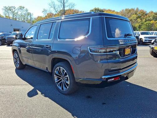 2022 Jeep Grand Wagoneer Series III 4x4