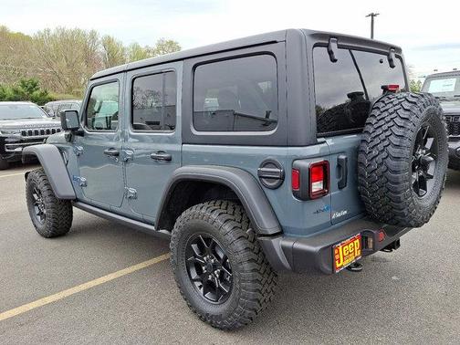 2025 Jeep Wrangler 4xe Willys
