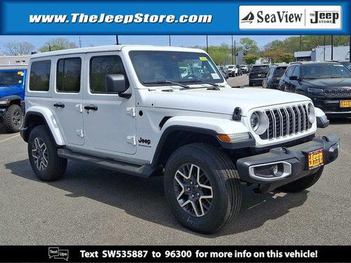 2025 Jeep Wrangler 4-Door Sahara 4x4