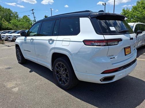 2025 Jeep Grand Cherokee L Summit Reserve