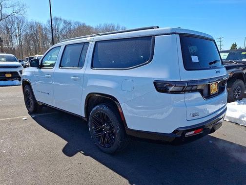 2026 Jeep Grand Wagoneer L Limited Reserve 4x4