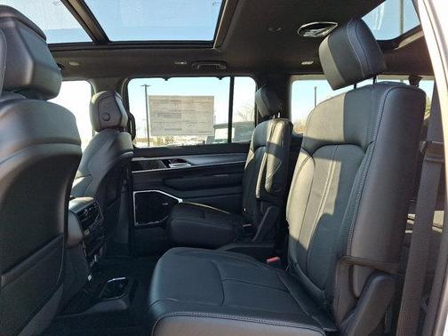 2026 Jeep Grand Wagoneer L Limited Reserve 4x4