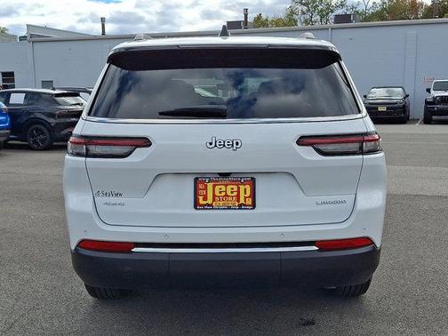 2024 Jeep Grand Cherokee L Laredo