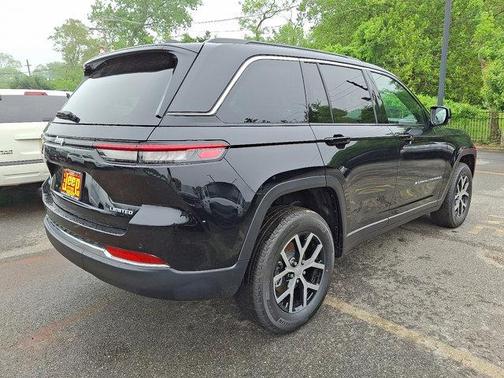 2025 Jeep Grand Cherokee Limited X