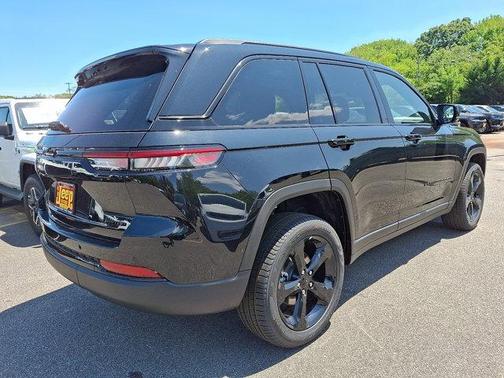 2025 Jeep Grand Cherokee Limited X