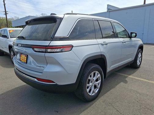 2022 Jeep Grand Cherokee Limited X