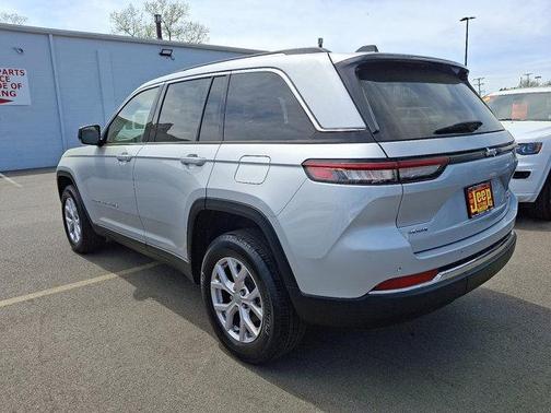 2022 Jeep Grand Cherokee Limited X