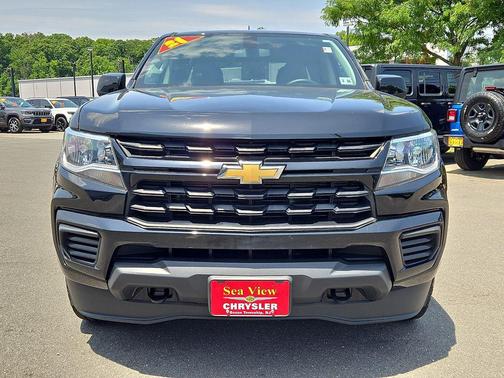 Black 2021 Chevrolet Colorado WT