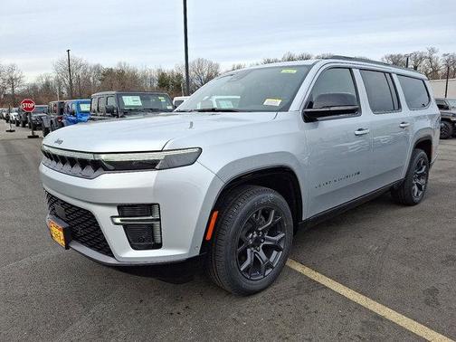 2026 Jeep Grand Wagoneer L Limited Altitude 4x4
