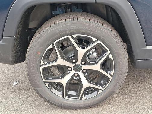 Fathom Blue Pearl Coat 2026 Jeep Compass Limited