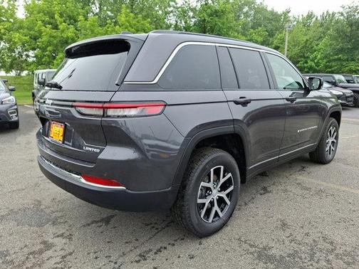 2025 Jeep Grand Cherokee Limited X