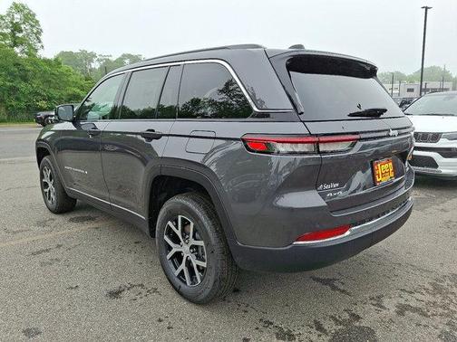 2025 Jeep Grand Cherokee Limited X