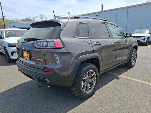2021 Jeep Cherokee Trailhawk