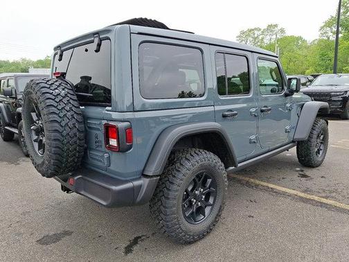 2025 Jeep Wrangler 4xe Willys