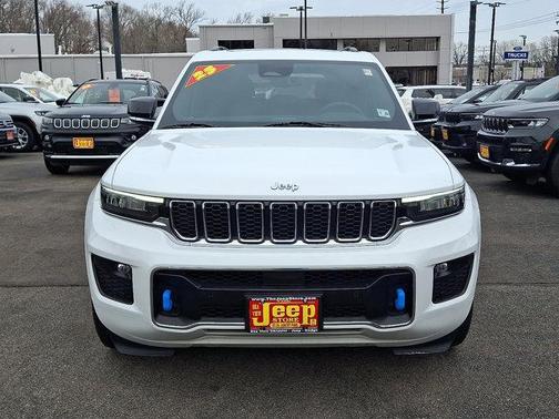 2023 Jeep Grand Cherokee 4xe Overland
