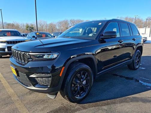 2025 Jeep Grand Cherokee Altitude