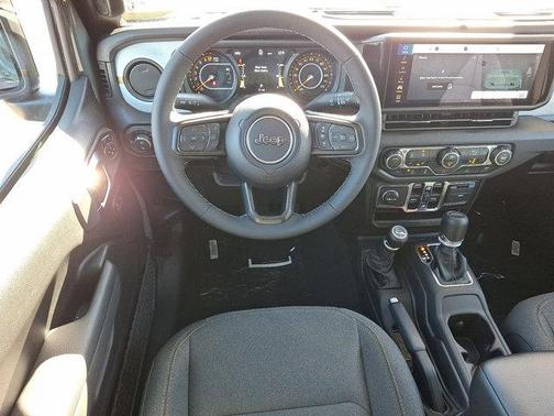 2026 Jeep Gladiator Sport S