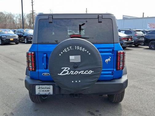 2022 Ford Bronco Outer Banks
