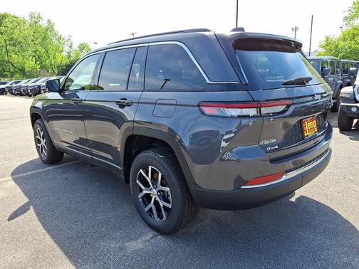 2025 Jeep Grand Cherokee Limited X