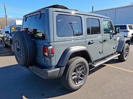 2025 Jeep Wrangler Sport S