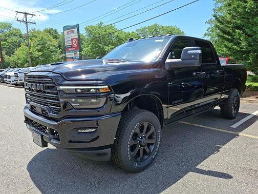 2025 RAM 2500 Laramie Crew Cab 4x4 6'4' Box