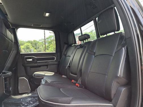 2025 RAM 2500 Laramie Crew Cab 4x4 6'4' Box