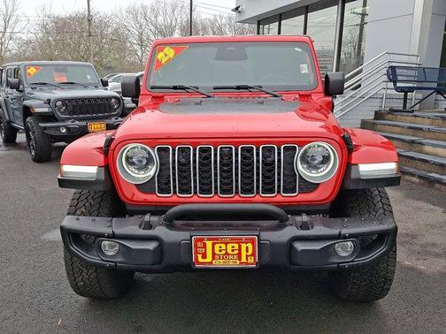 2025 Jeep Wrangler 4xe Base