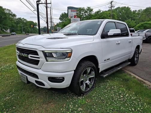 Bright White Clearcoat 2023 RAM 1500 Laramie