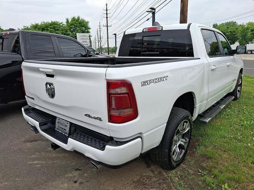 Bright White Clearcoat 2023 RAM 1500 Laramie